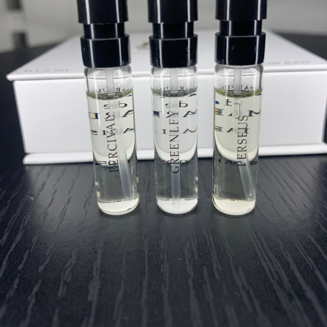 1,5 ml Samples från Parfums De Marly. Greenley, Percival och Perseus - 90