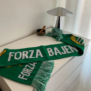 Halsduk - Hammarby - Forza Bajen :) helt ny 