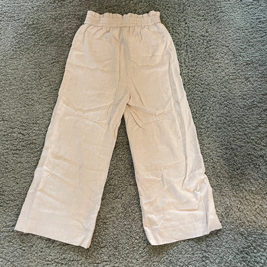 Linnebyxor från Gina 