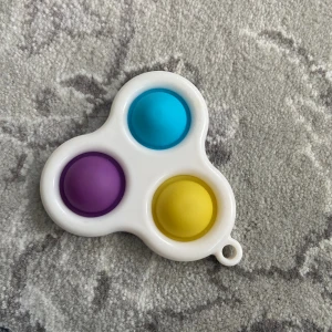 Simple dimple 3x - Simple simple 3x gul blå och lika