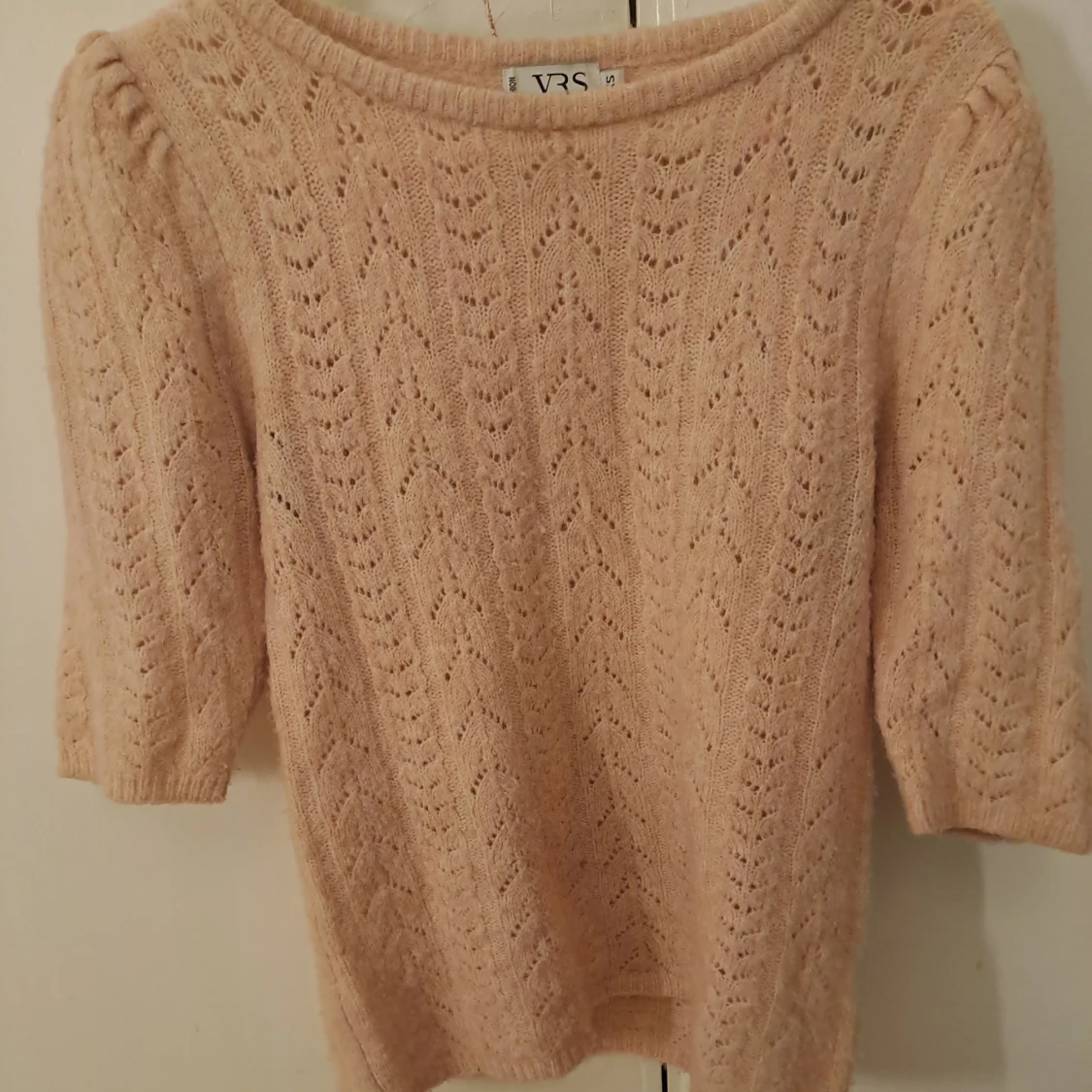 Stickad rosa tröja, sthlmstil - 92