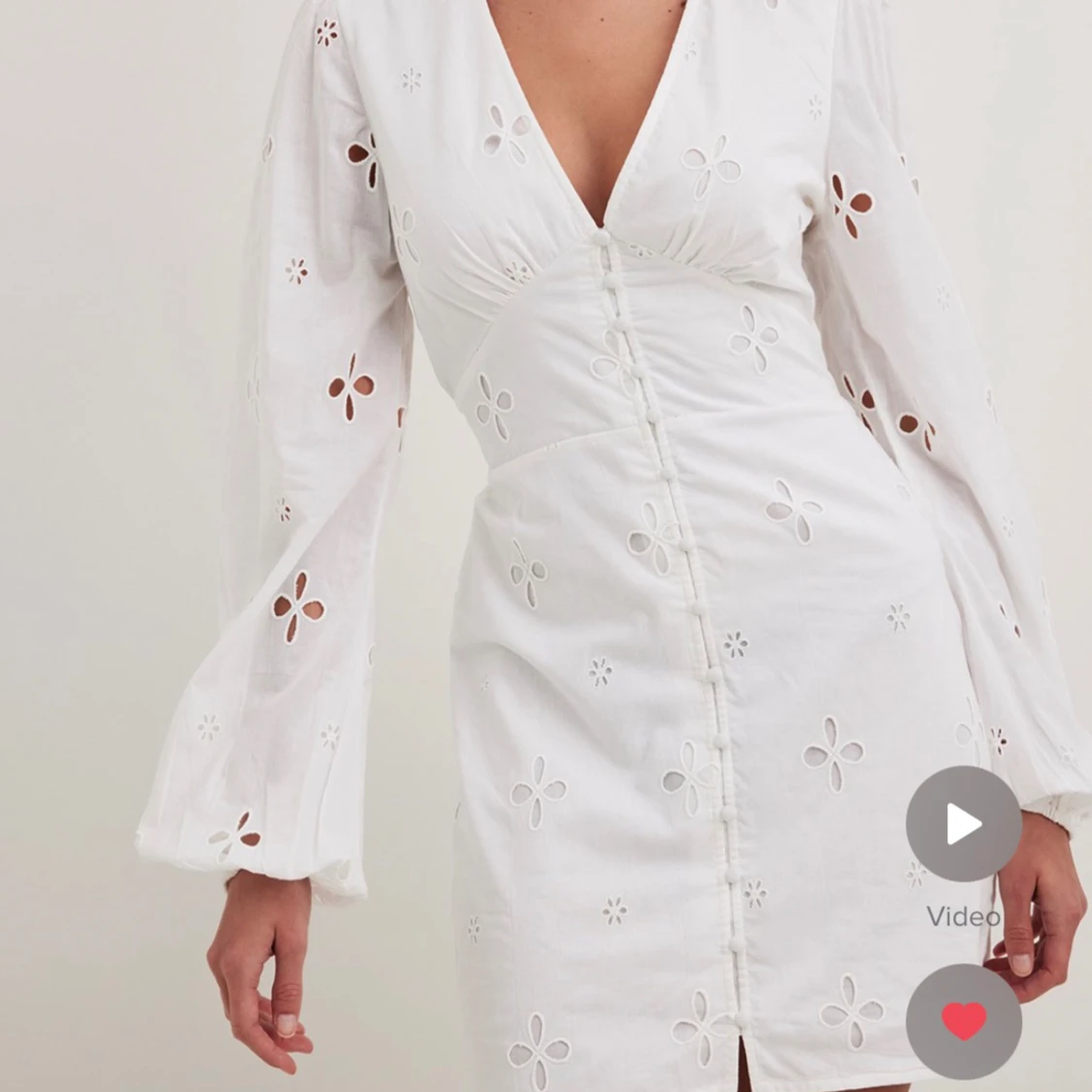 Vit klänning från NA-KD