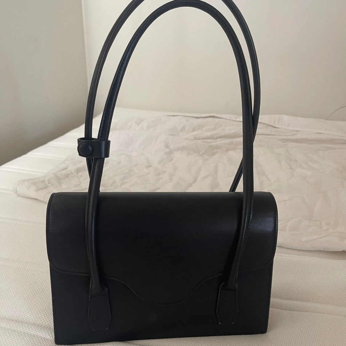 Svart väska  - 92