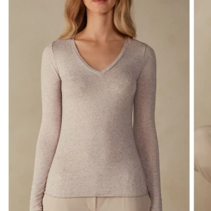 Intimissmi tröja🤎 - Jätte fin intimissmi tröja som jag säljer då den inte kommer till någon användning! Den har inga defekter och är som en helt ny🎀