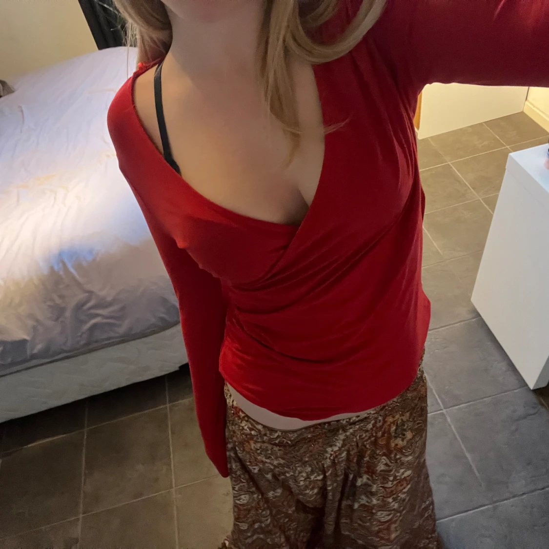 röd långärmad tröja  - 91