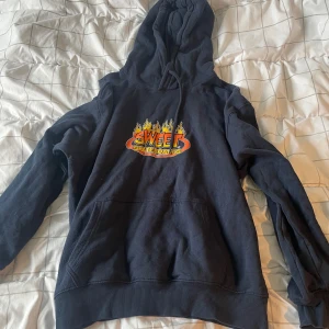 Sweet sktbs Hoodie  - Sweet sktbs Hoodie i bra skick