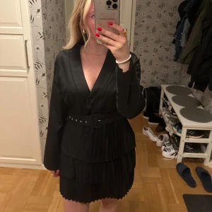 Klänning  - Klänning från ASOS använda ex antal gånger 