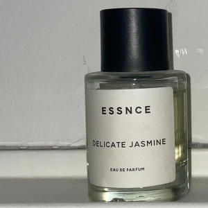 Parfym - Använd fåtal gånger💗