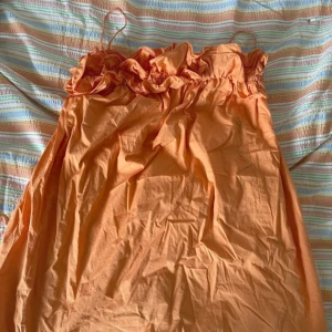 Sommarklänning - Knappt använd 