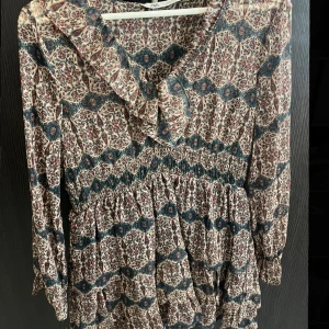 Zara klänning - Super snygg!!