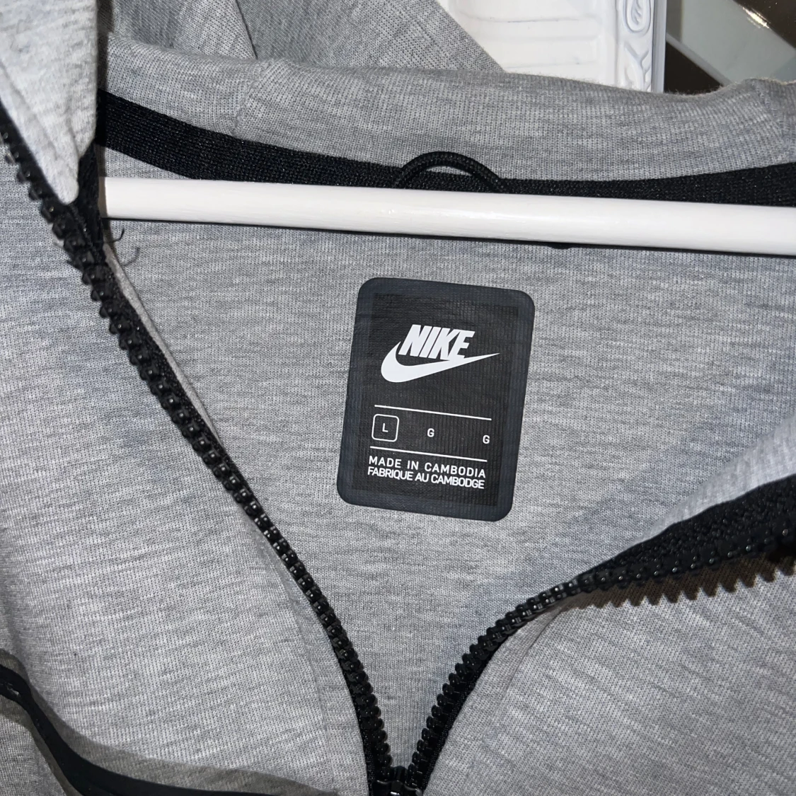 Nike tech fleece grå luvtröja  - 91
