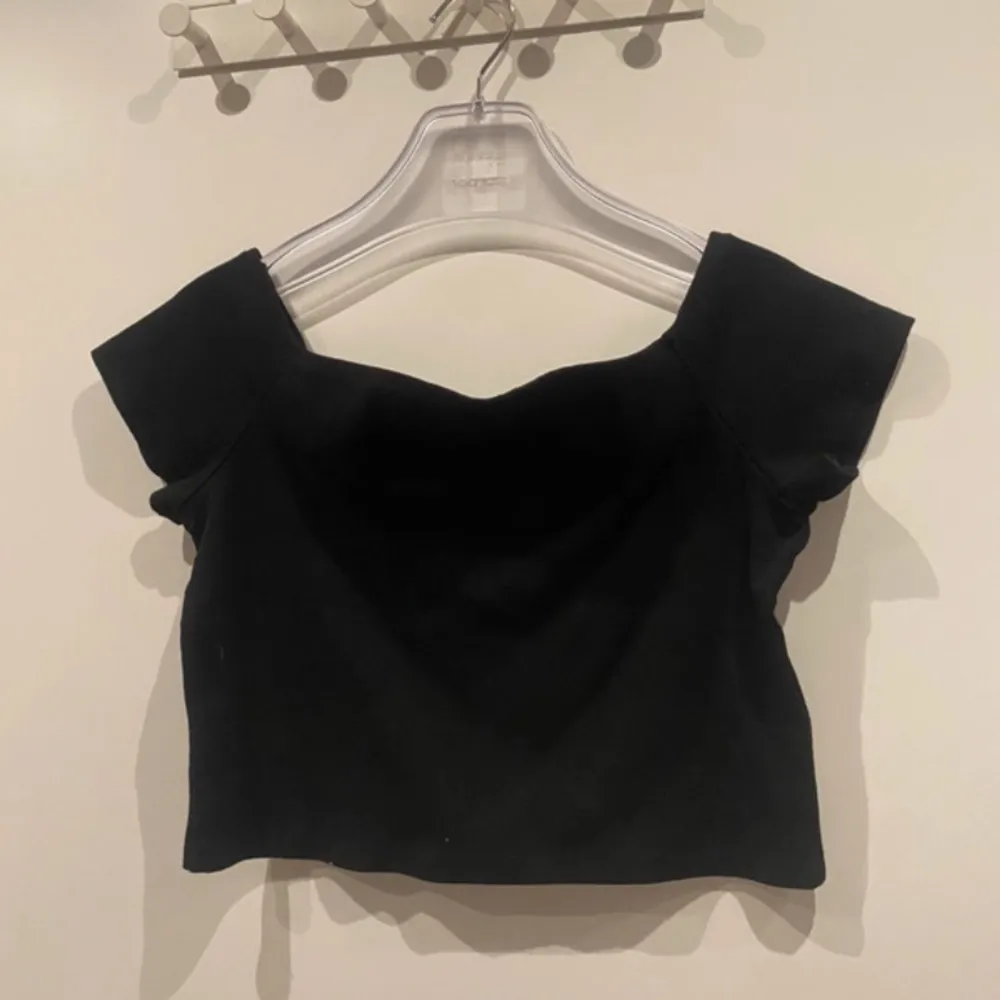 Summer top, summer clothes, going out top, vacation top    #summer #summerclothes #goingout  #vacationtop #vacationoutfit #vacationvibes #vacationdress  . Toppar.