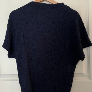 Zara topp - Superfint skick, sparsamt använd.  