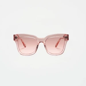 Chimi 07 pink (2021)  - Använd enstaka gång, säljer eftersom de aldrig används. Köpt på chimi för 660kr. Kontakta vid intresse och för flera bilder 💕Priset kan diskuteras! 