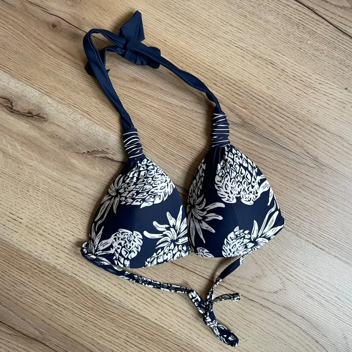 Bikiniöverdel