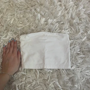 Vit tub topp - Nästan aldrig använd💖