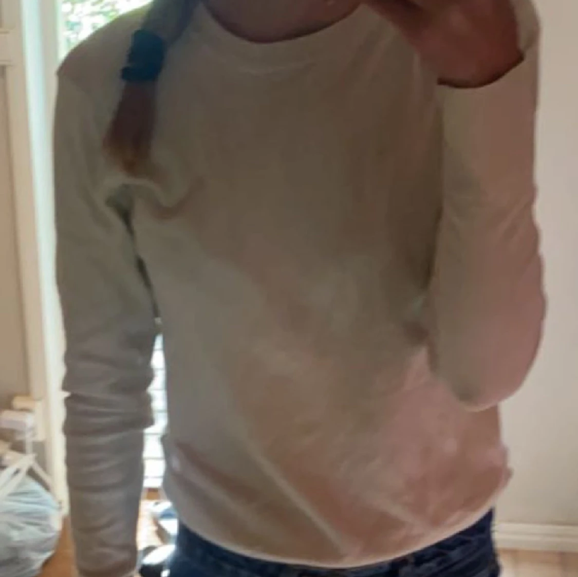 Beige stickad tröja 