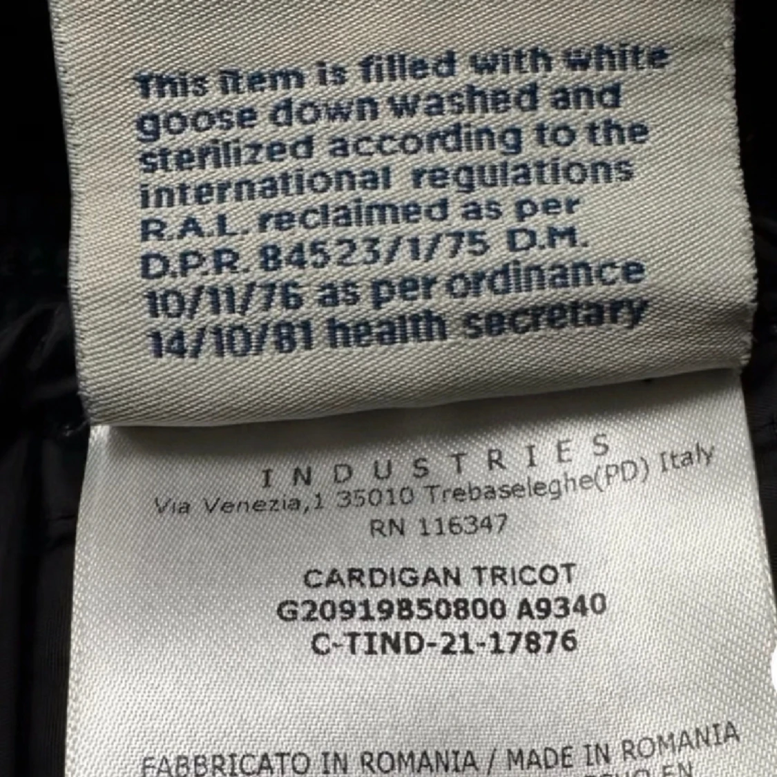 Moncler Cardigan - 90