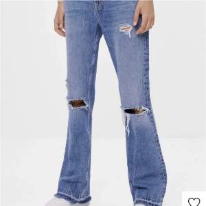 Jeans från bershka! Storlek 34 i bra skick!!❤️