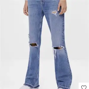 Jeans från bershka! Storlek 34 i bra skick!!❤️