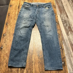 Jeans - jeans diesel