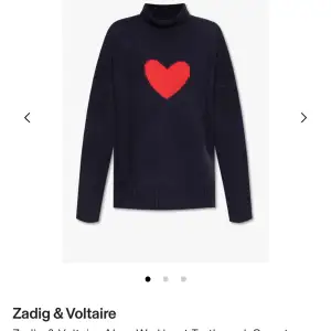 Kollar intresse på en marinblå Zadig & Voltaire tröja i storlek XS. Kan skicka egna bilder vid intresse, nypriset är på ca 3000-4000 beroende på vart du köper ifrån💕💕pris diskuteras privat
