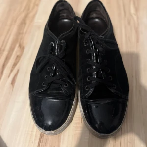 Landvin  - Lavin storlek 44 färg svart pris 1900