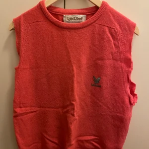 Västar  - Köpte samma fast i rosa 