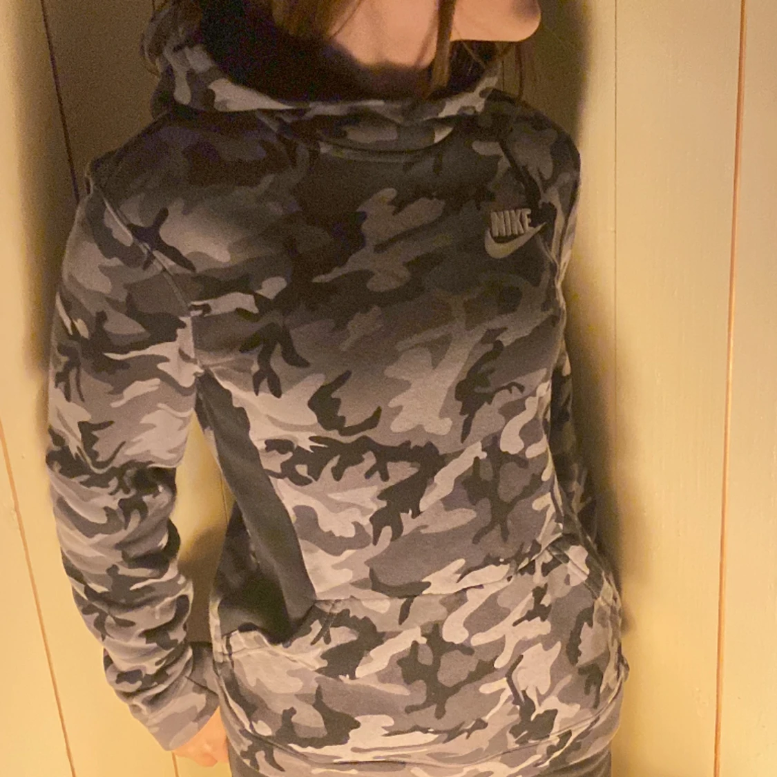 Nike hoodie - 90