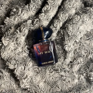 my way parfum - ny inköpt parfym som inte kommer till användning, endast testad❤️ nypris på kicks och parfym.se 1200kr