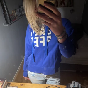 Baum und pferdgarten hoodie - Jättefin hoodie från Baum Und Pferdgarten💙