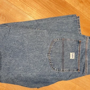 Lee Jeans - Använda bara en gång, inte min storlek, 