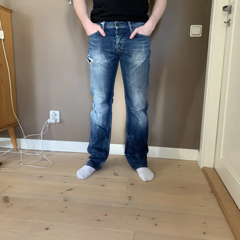 Sköna Jeans från Tommy Hilfiger storlek W33/L34. Jeans & Byxor.