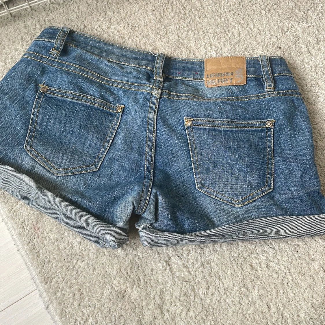 Lågmidjade shorts  - 91