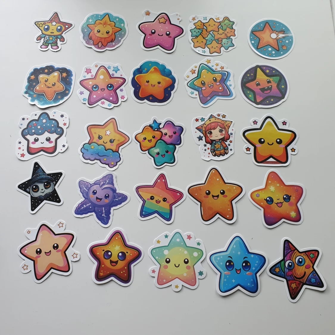 25st stjärnor klistermärken/stickers, pyssel,  - 90