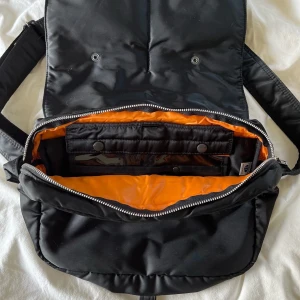 Porter Tanker 2-Way Shoulder bag - More pics of the Porter bag. Hardware got some scratches but otherwise in super good condition. 8/10