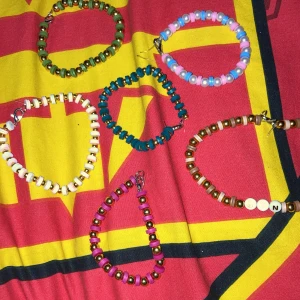 Armband - Hemma gjorda armband