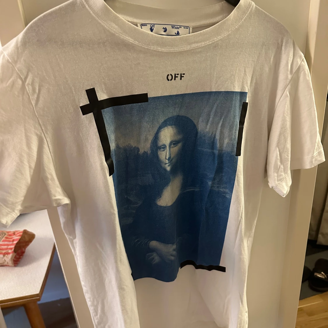 Off white T Shirt