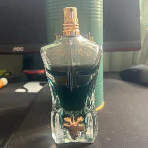 Jpg Le Beau edt - 60-65ml kvar av 75. Inga byten. 