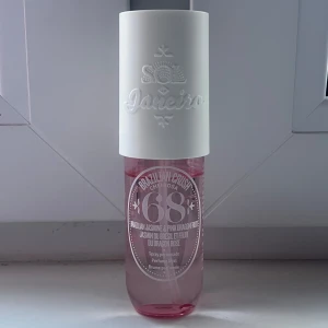 Sol de Janeiro 68 - Sol de janeiro 68 i 90 ml men använd lite sol man ser på andra bilderna💕