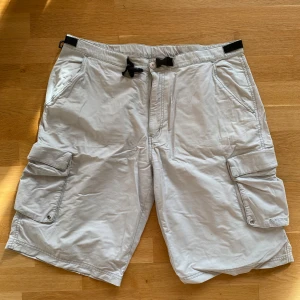 Vita shorts - Bra skick.