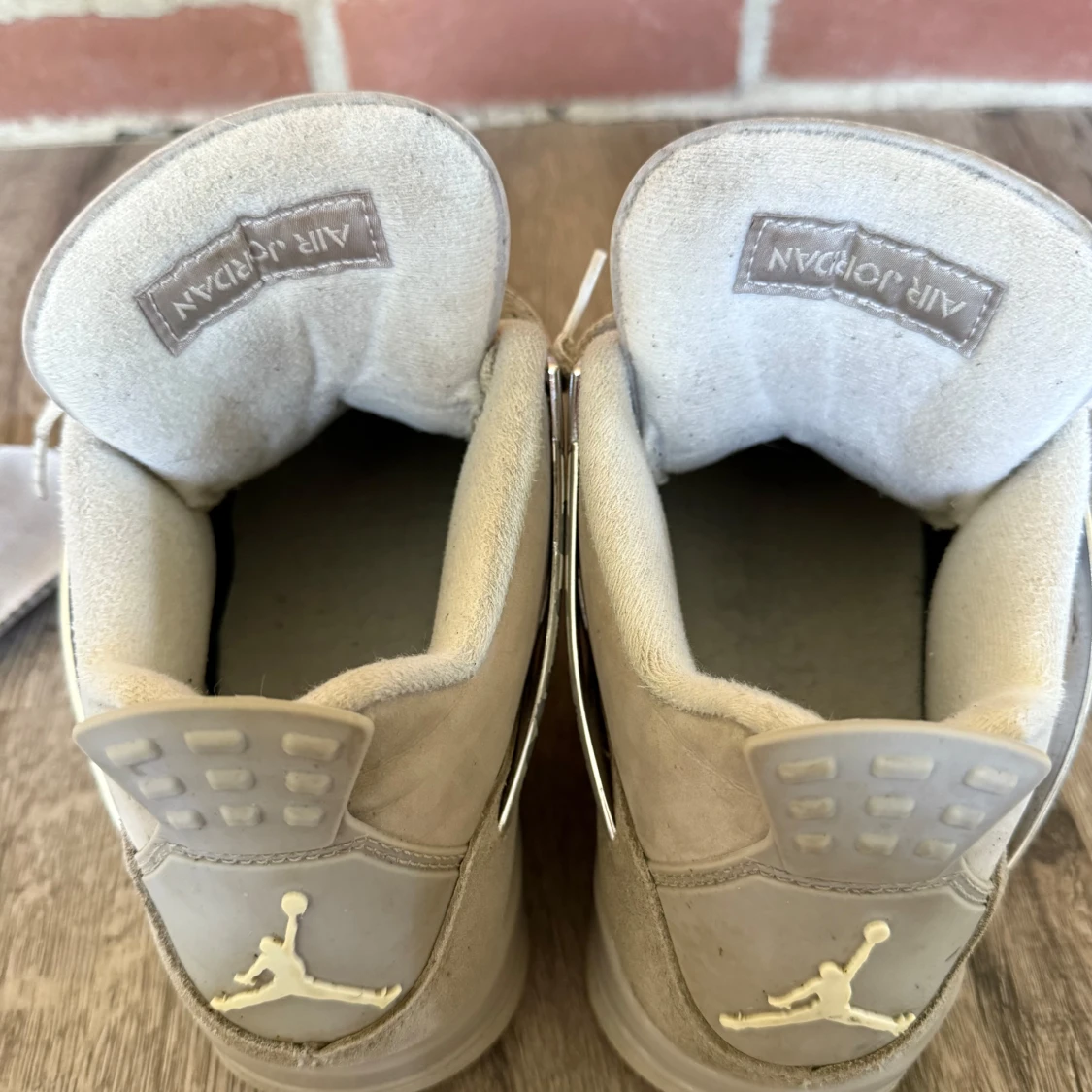 Nike Air Jordan 4 grå mocka sneakers - 2