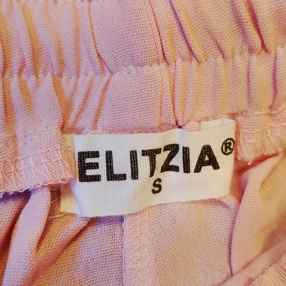 Ljusrosa wide byxor från Elitzia - 1