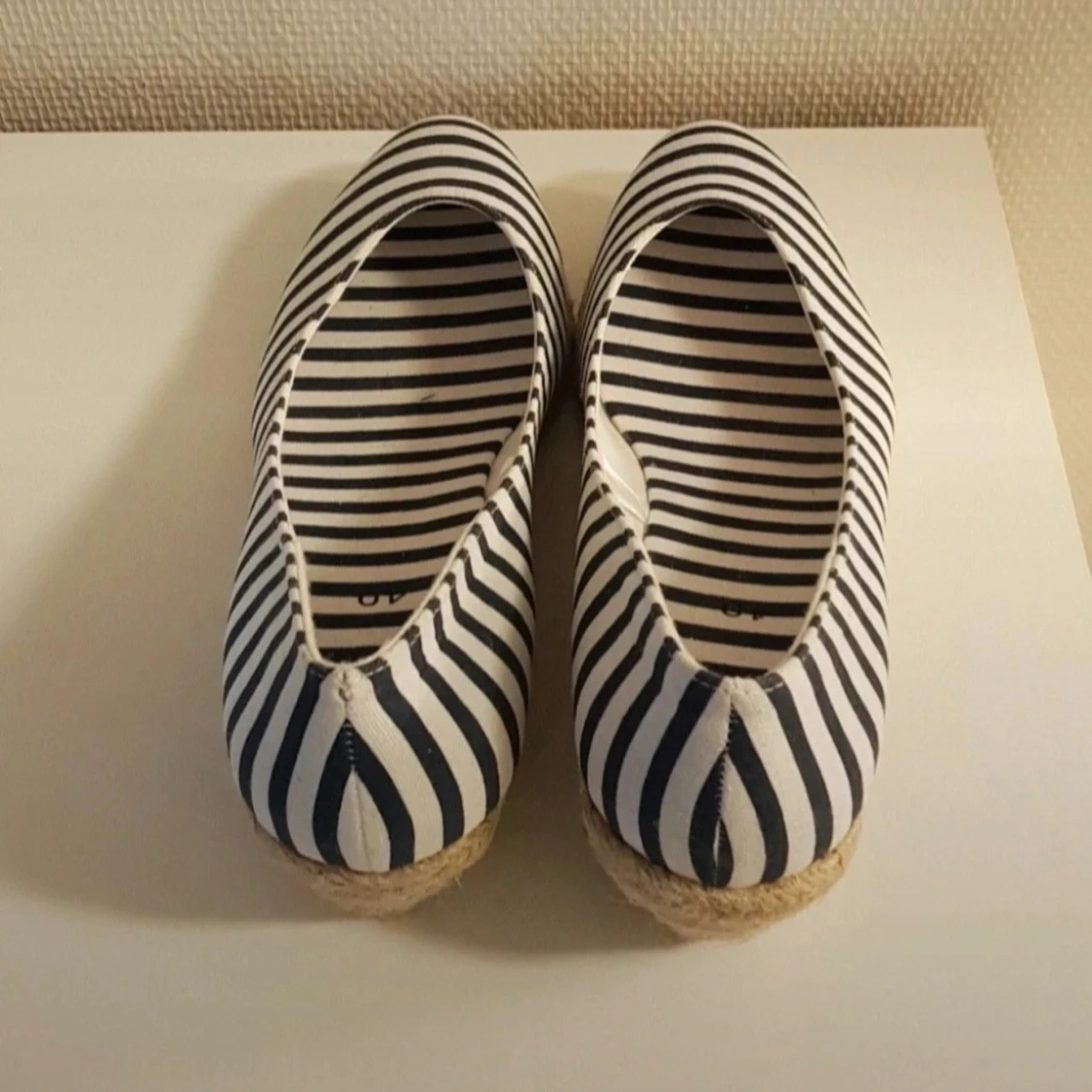 Espadrill skor i vit/marin strl 40 H&M - 4