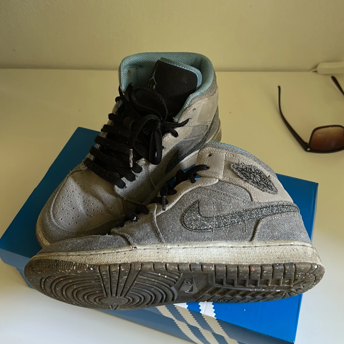 Nike Jordan 1 Mid - 2