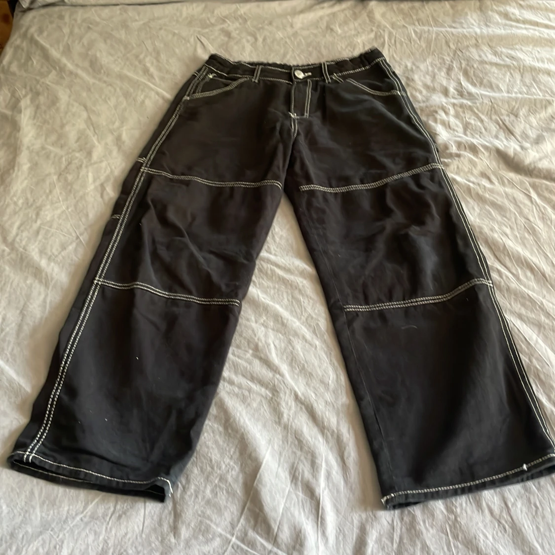 Svarta baggy byxor från H&M