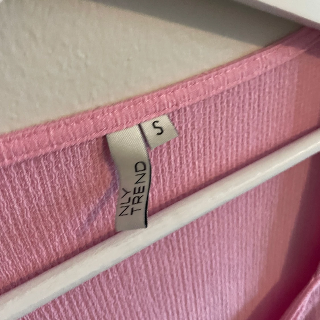 Kort rosa klänning - 2