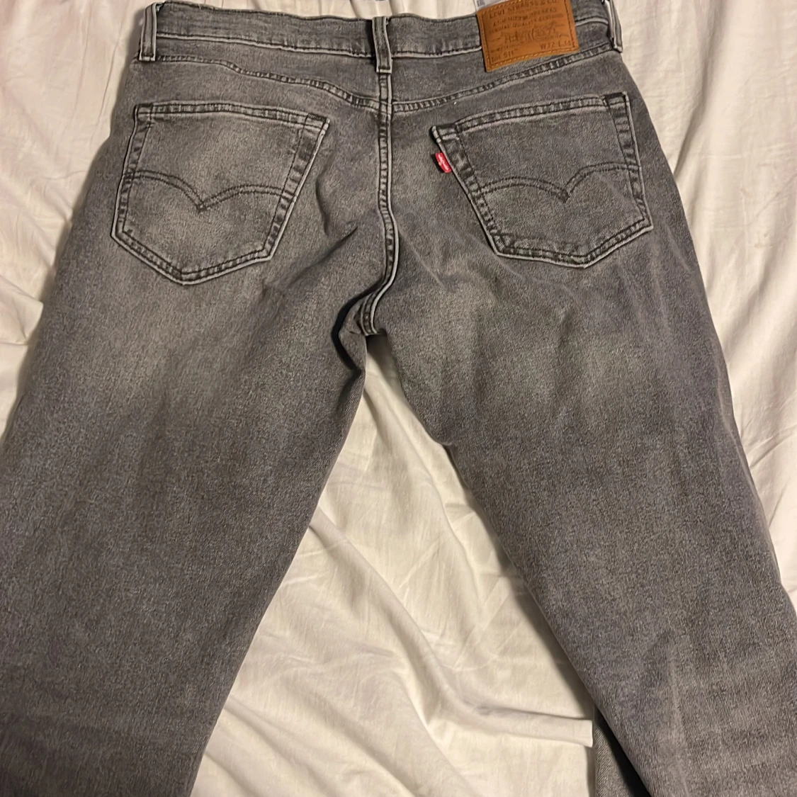 Grå Levi's 511 jeans W32 L34