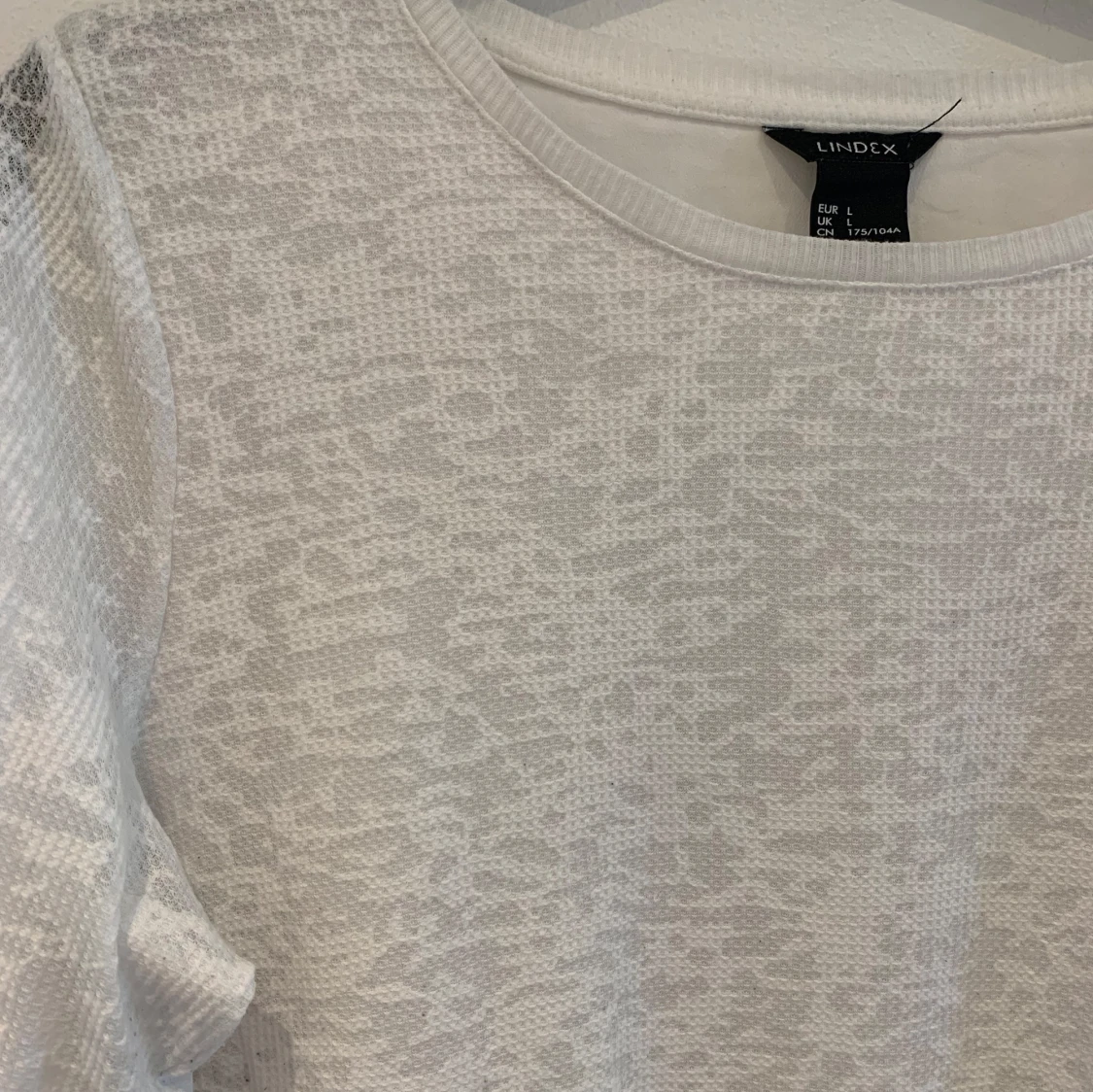 Vit långärmad topp från Lindex - 2