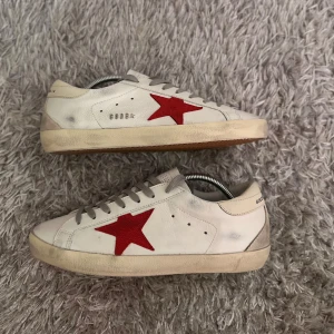 Golden Goose Superstar - Aldrig använda kvitto & allt original ingår, nypris 5800:-